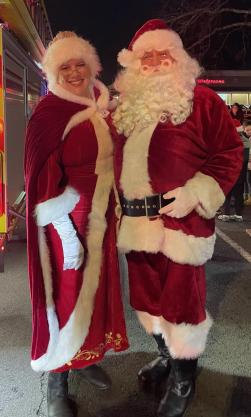 Mrs.Claus and Santa